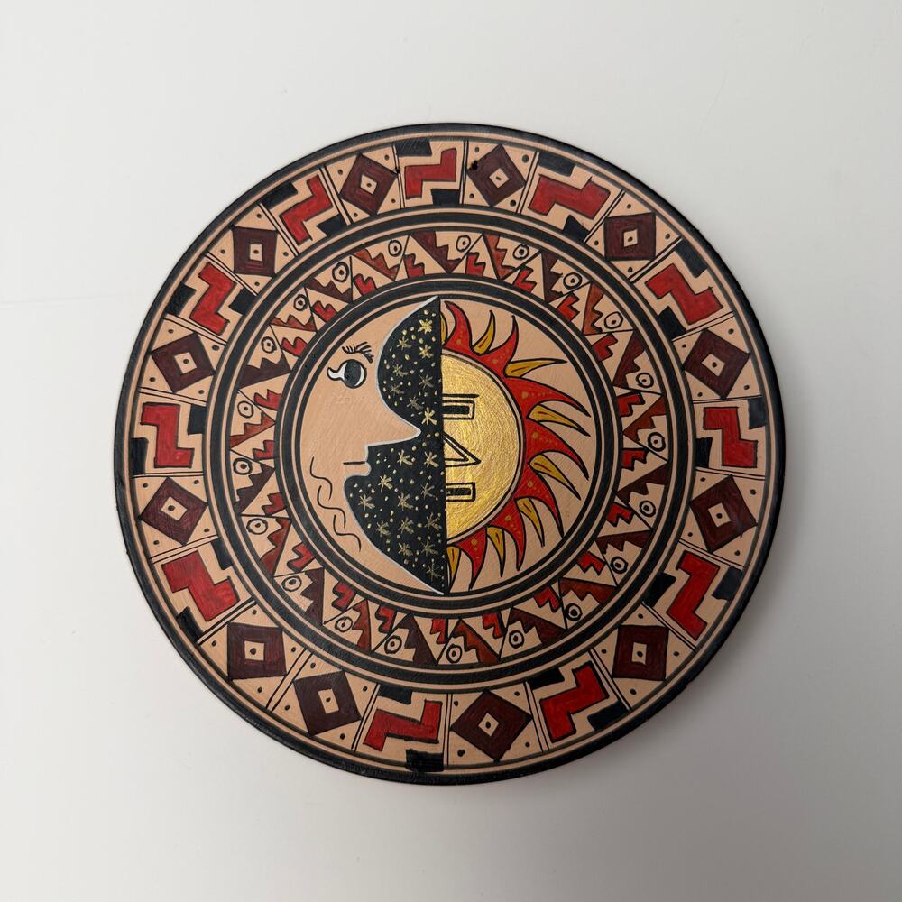 VTG Peruvian Andean Style Inti‎ Sun Mama Quilla Moon Hand Painted Wood Plate 6"